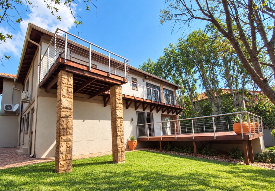 4 Bedroom Property for Sale in Ifafi North West